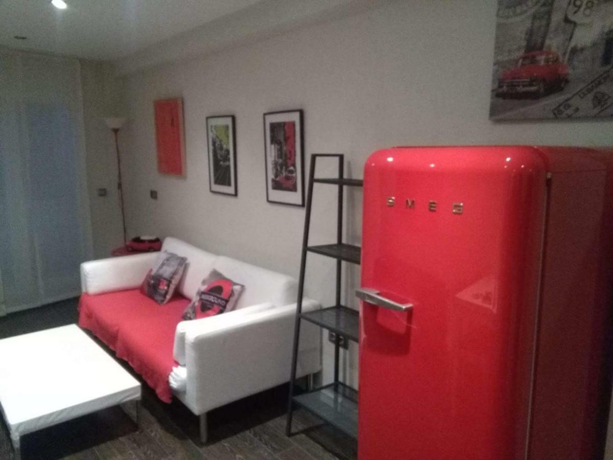 Apartamento Manuela Sancho Apartment Zaragoza Luaran gambar