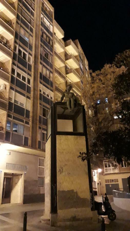 Apartamento Manuela Sancho Apartment Zaragoza Luaran gambar